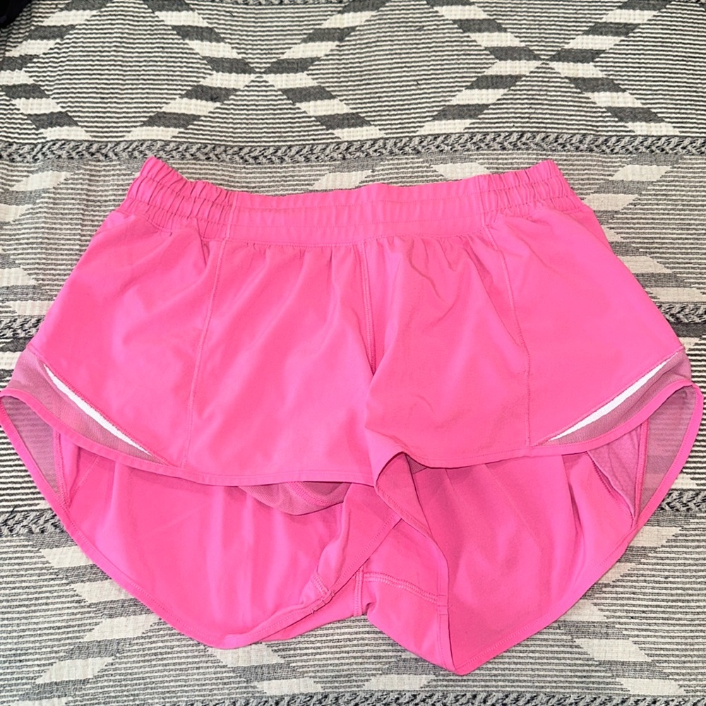 HOTTY HOT Lulu lemon shorts